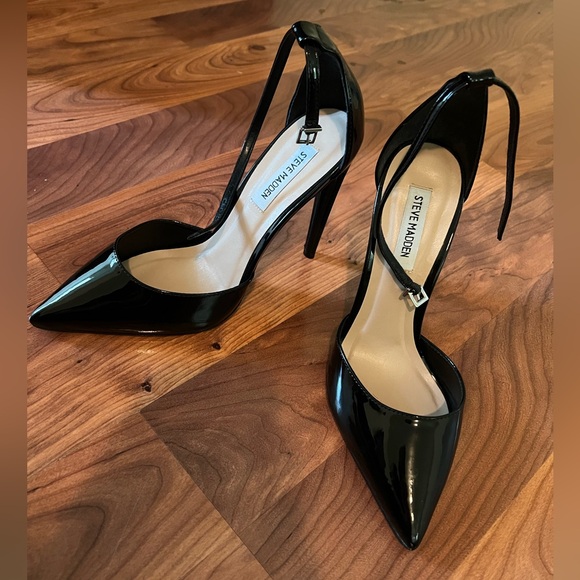 NWOT Steve Madden Alisha Pump - Picture 3 of 7